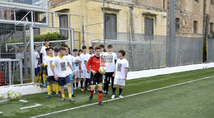 Under 17, Calcio Sicilia vs Demma Ribolla. In campo con la maglia in ricordo di Carmelo Bongiorno